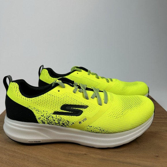 New NIB Mens Skechers Go‎ Run Ride 8 Yellow Athletic Sneakers Shoes Size 10.5 M - Picture 1 of 8